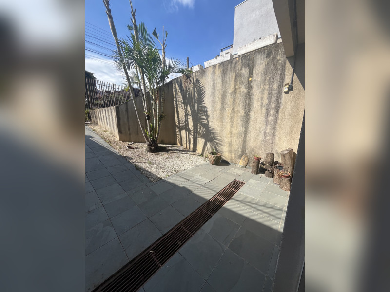 Casa à venda Tingui com 275m² e 4 quartos por R$ 997.500 - 20240509-151645750-ios.jpg