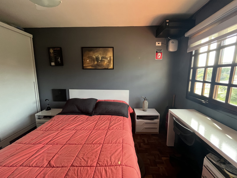 Casa à venda Tingui com 275m² e 4 quartos por R$ 997.500 - 20240516-160812511-ios.jpg