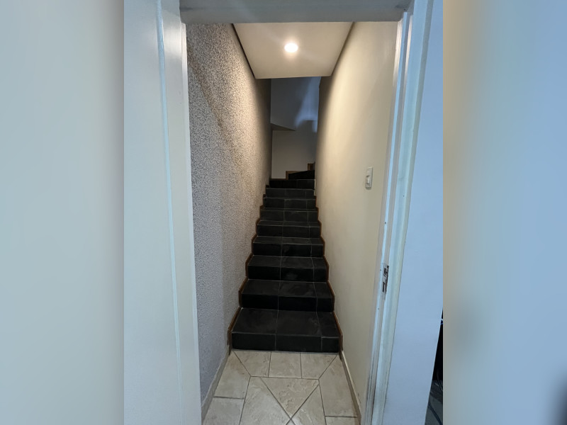 Casa à venda Tingui com 275m² e 4 quartos por R$ 997.500 - 20240516-165300287-ios.jpg