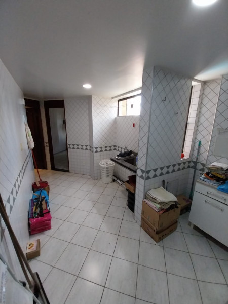 Apartamento à venda Manaíra com 210m² e 5 quartos por R$ 749.000 - 2034608242-img-20231016-wa0037.jpg