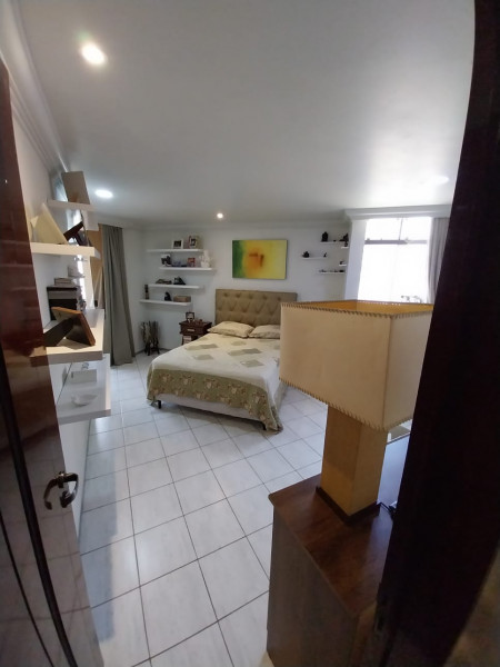 Apartamento à venda Manaíra com 210m² e 5 quartos por R$ 749.000 - 2129358679-img-20231016-wa0028.jpg