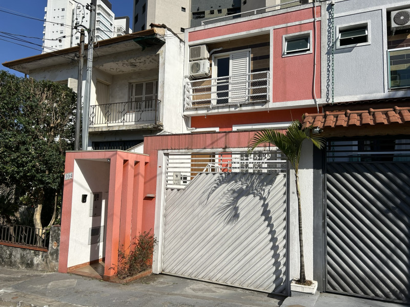 Casa à venda Vila Mariana com 243m² e 3 quartos por R$ 1.500.000 - entrada-1.JPEG