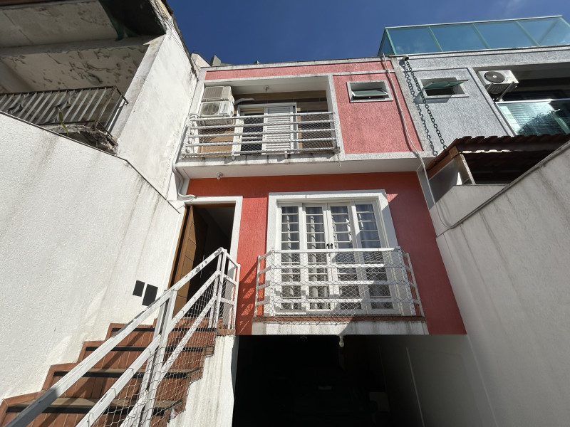 Casa à venda Vila Mariana com 243m² e 3 quartos por R$ 1.500.000 - entrada-2.JPEG