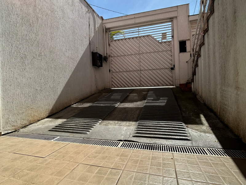 Casa à venda Vila Mariana com 243m² e 3 quartos por R$ 1.500.000 - garagem-4.JPEG