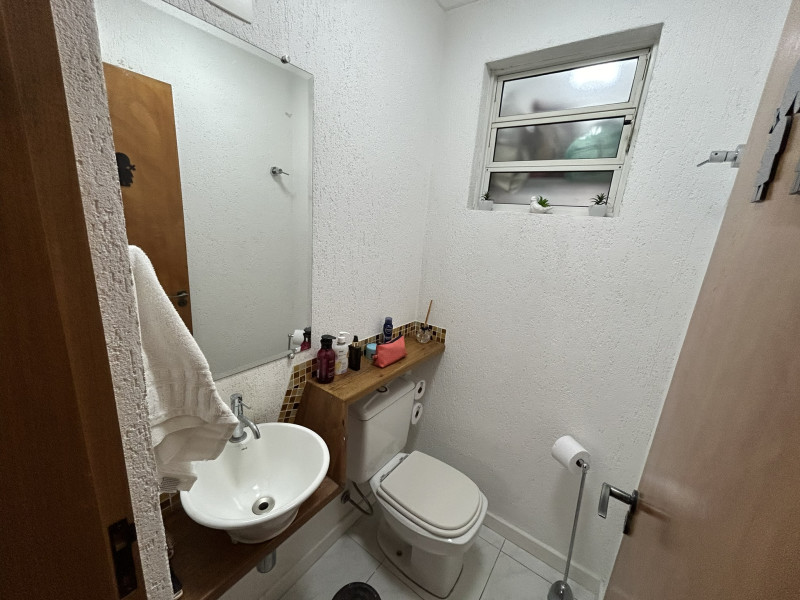 Casa à venda Vila Mariana com 243m² e 3 quartos por R$ 1.500.000 - lavabo-2.JPEG