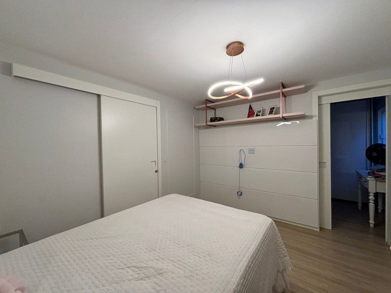 Casa à venda Santa Candida com 500m² e 4 quartos por R$ 990.000 - 29.jpeg