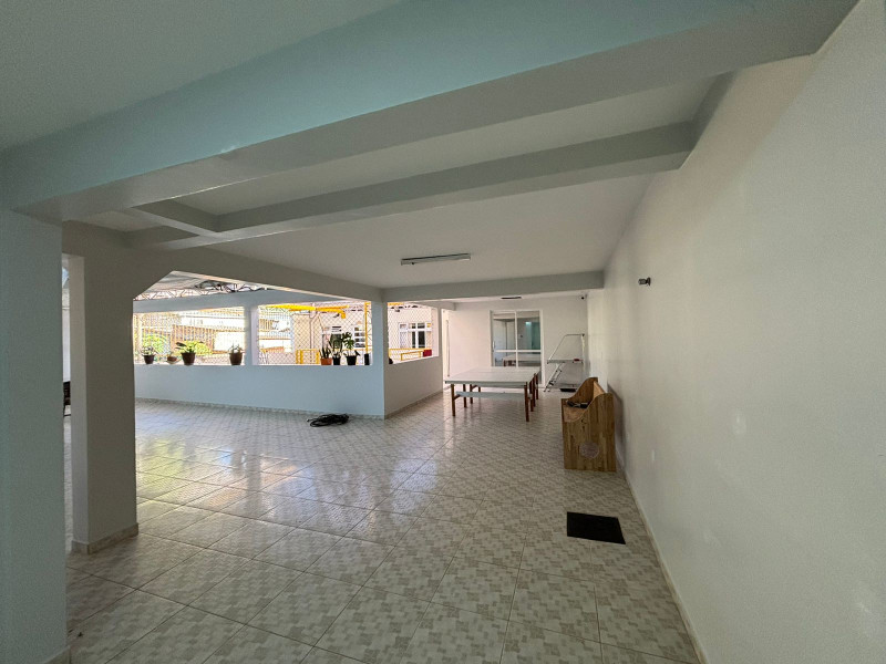 Casa à venda Santa Candida com 500m² e 4 quartos por R$ 990.000 - 39.jpeg