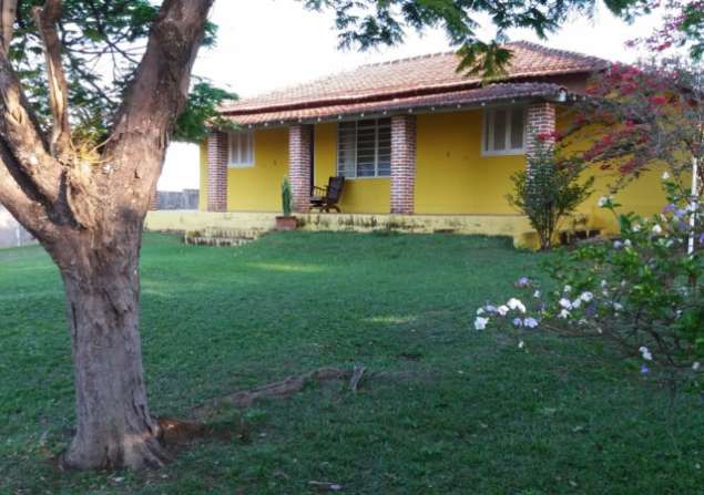 imóvel com 900m²