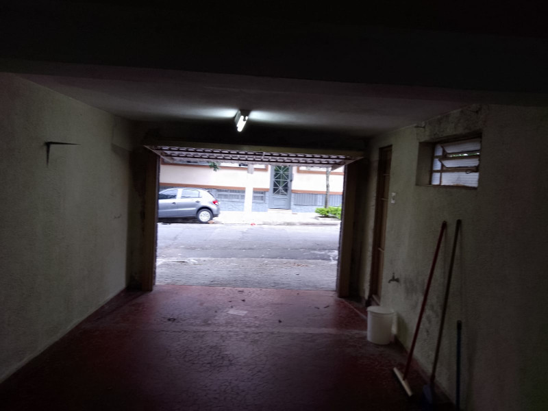 Casa à venda Mirandópolis com 210m² e 2 quartos por R$ 1.250.000 - garagem-frente.jpg