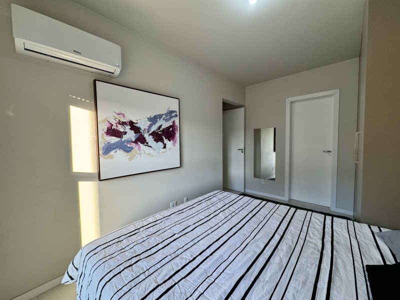 Apartamento à venda Saco Grande com 72m² e 2 quartos por R$ 858.000 - 1022507009-img-5015.jpeg