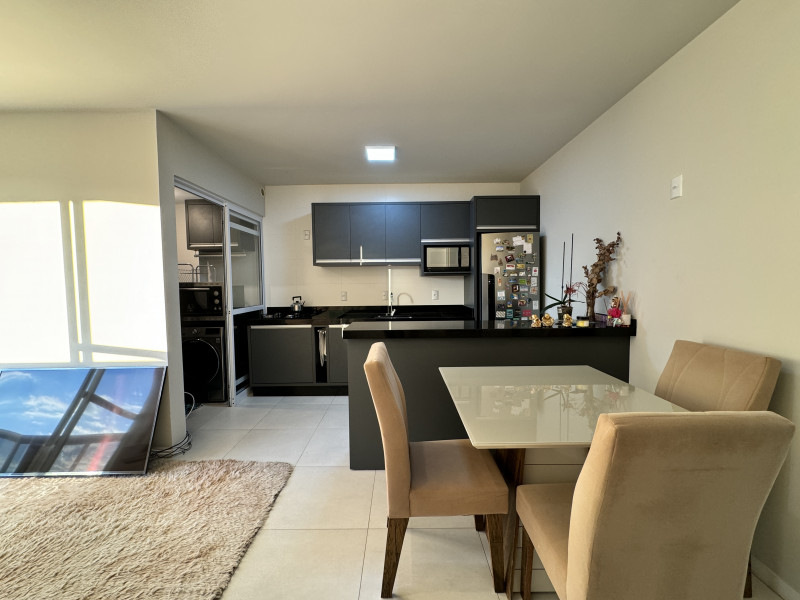 Apartamento à venda Saco Grande com 72m² e 2 quartos por R$ 858.000 - 1421580367-img-5053.jpeg