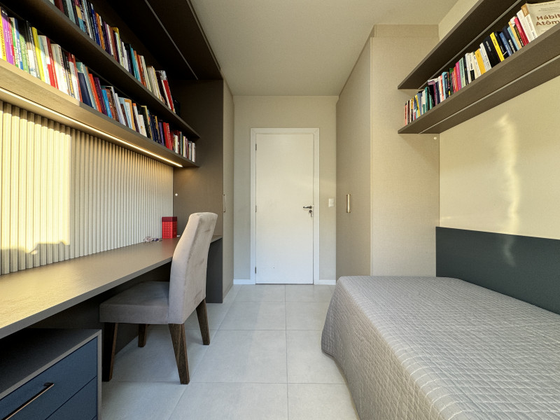 Apartamento à venda Saco Grande com 72m² e 2 quartos por R$ 858.000 - 1924881251-img-5024.jpeg