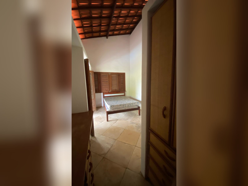 Casa à venda Centro com 10000m² e 5 quartos por R$ 1.000.000 - img-20240605-wa0032.jpg
