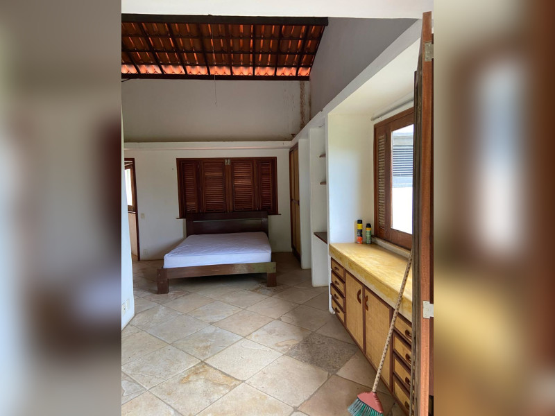 Casa à venda Centro com 10000m² e 5 quartos por R$ 1.000.000 - img-20240605-wa0039.jpg