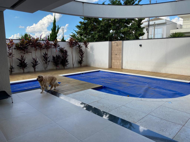 Casa de condomínio à venda Swiss Park com 393m² e 4 quartos por R$ 3.600.000 - whatsapp-image-2024-06-09-at-133924-3.jpeg