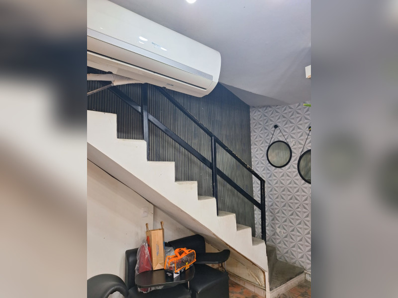 Comercial à venda Tijuca com 96m² e 0 quartos por R$ 160.000 - a71dc768-76b5-476e-95e3-df378ae78a86.jpeg