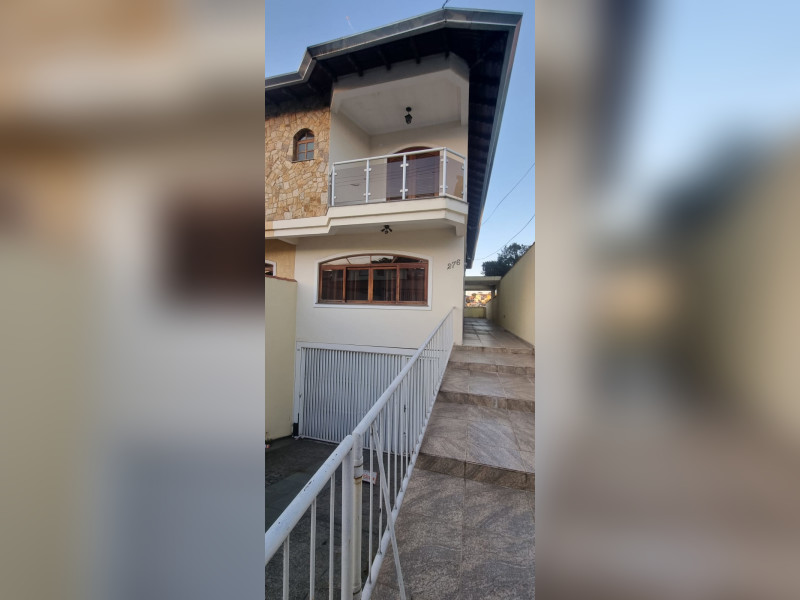 Casa à venda Vila Pereira Barreto com 249m² e 4 quartos por R$ 800.000 - 1000074895.jpg