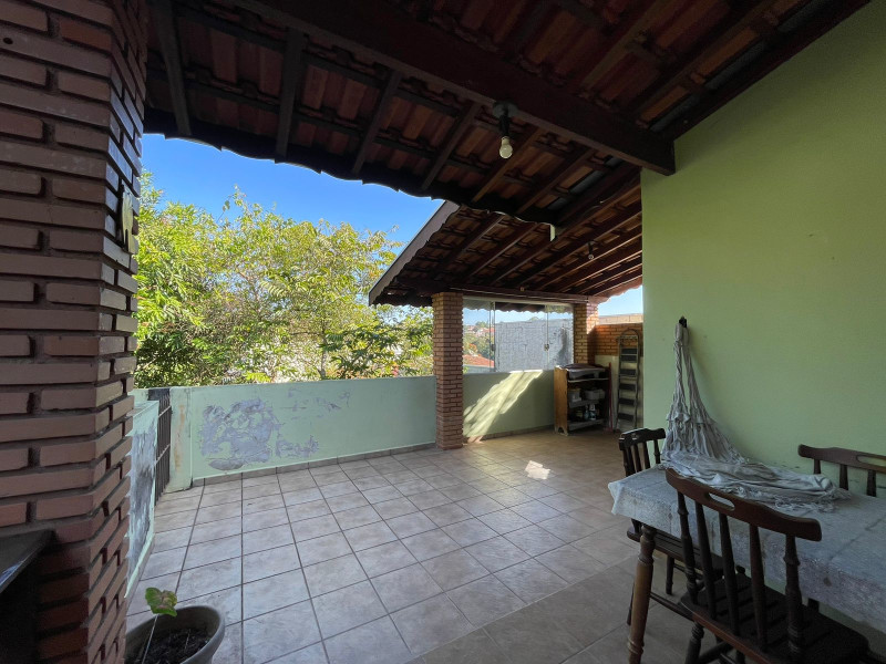 Casa à venda Centro com 940m² e 2 quartos por R$ 670.000 - hfg0ybcwayoltkqswqmr-cd.jpeg