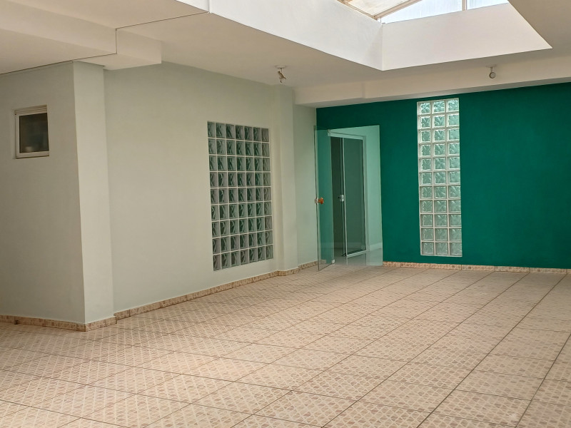 Casa à venda Uberaba com 183m² e 4 quartos por R$ 720.000 - 20240530-132907.jpg