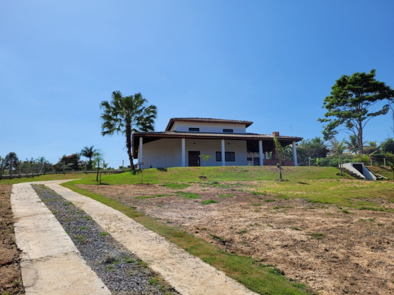 Chácara à venda Centro com 2400m² e 3 quartos por R$ 780.000 - dcvinjkou3ykx93-vubhl56y.jpeg