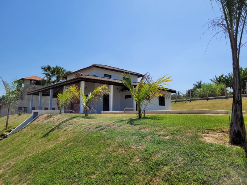 Chácara à venda Centro com 2400m² e 3 quartos por R$ 780.000 - fatj2xruz4xmxgu9eoquftih.jpeg