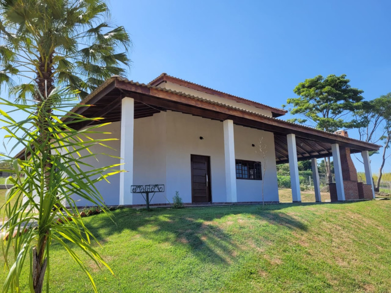 Chácara à venda Centro com 2400m² e 3 quartos por R$ 780.000 - vcnpsad2jhpf06w-hjri8hwt.jpeg