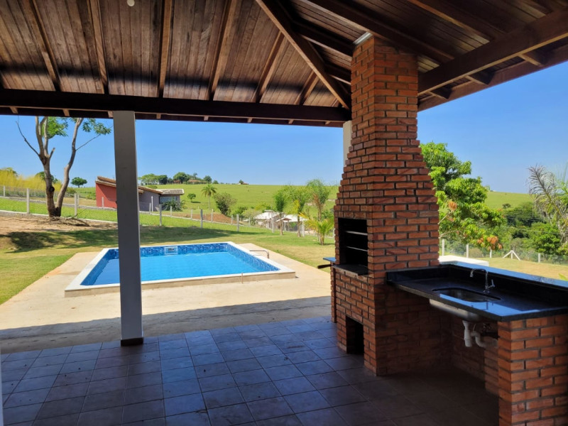 Chácara à venda Centro com 2400m² e 3 quartos por R$ 780.000 - zcyka3zgduupafzxuxdgefpe.jpeg