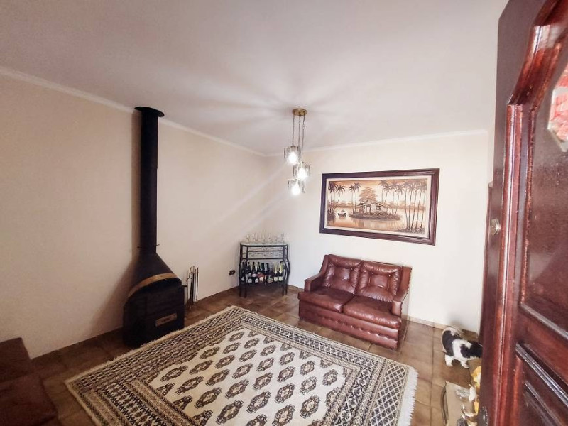 Casa à venda Jardim da Gloria com 176m² e 2 quartos por R$ 800.000 - whatsapp-image-2024-05-20-at-120759-13.jpeg