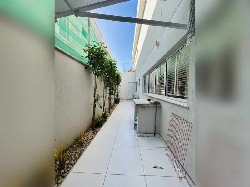 Casa de condomínio à venda Centro com 242m² e 4 quartos por R$ 1.700.000 - img-3809.jpeg
