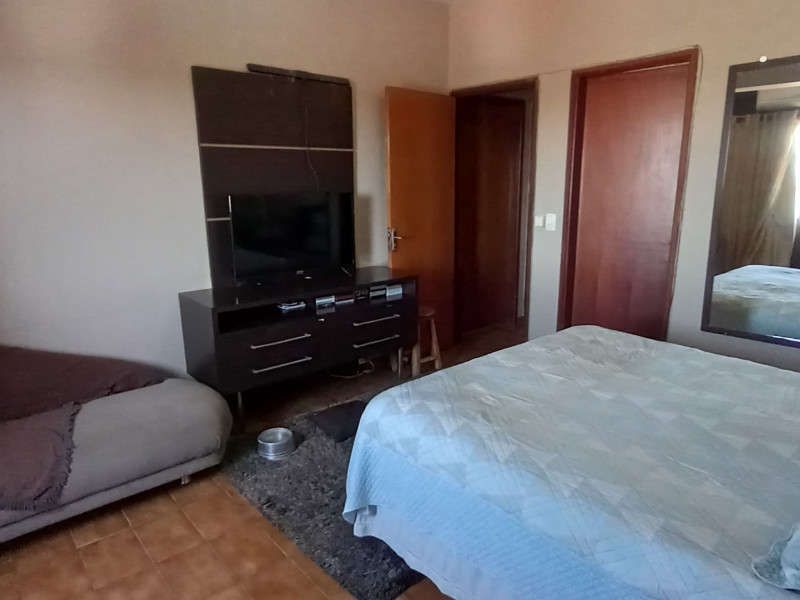 Apartamento à venda Setor Central com 120m² e 3 quartos por R$ 270.000 - 20240612-103024.jpg