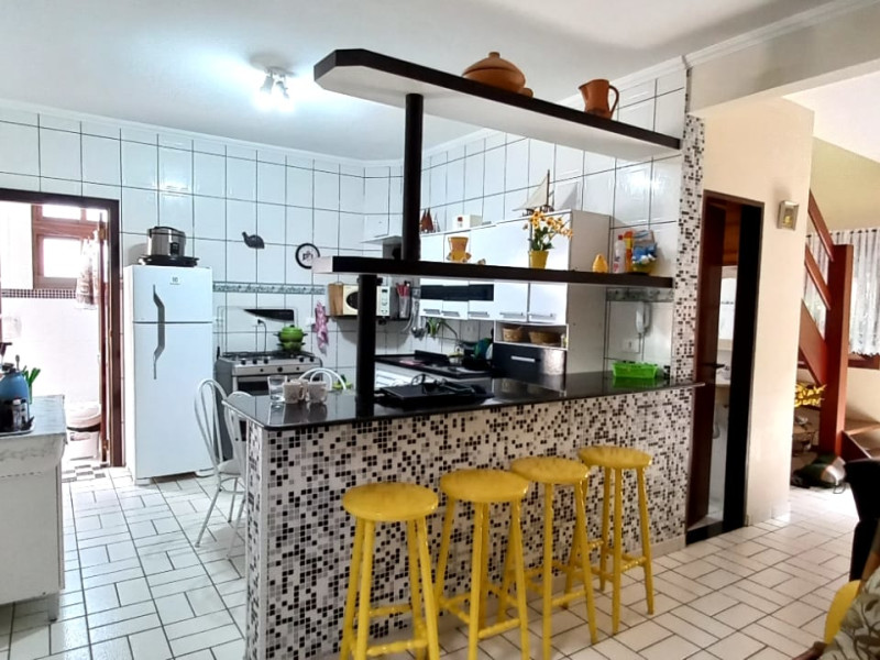 Casa de condomínio à venda Maitinga com 173m² e 3 quartos por R$ 630.000 - whatsapp-image-2024-06-21-at-154007-2.jpeg