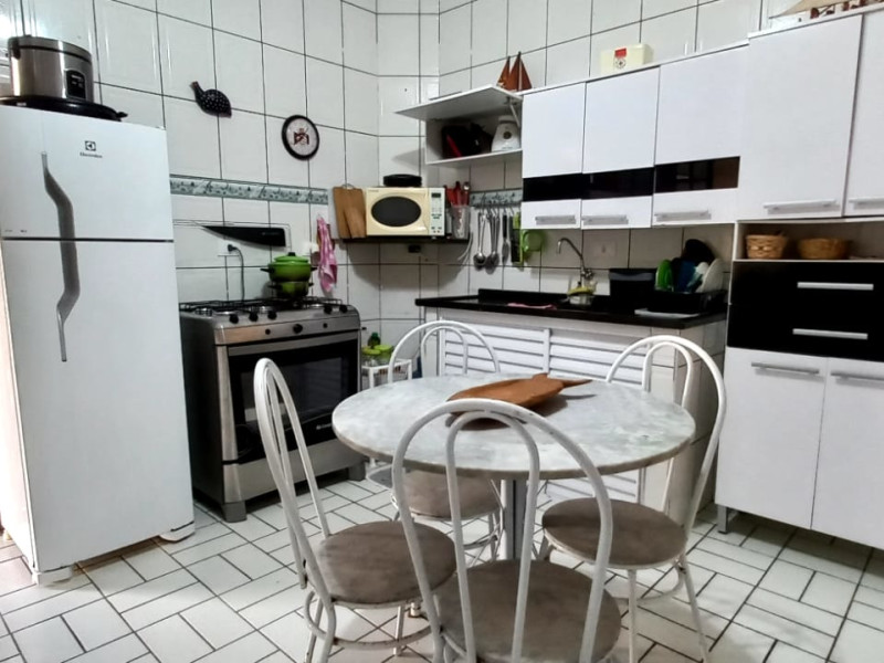 Casa de condomínio à venda Maitinga com 173m² e 3 quartos por R$ 630.000 - whatsapp-image-2024-06-21-at-154008.jpeg