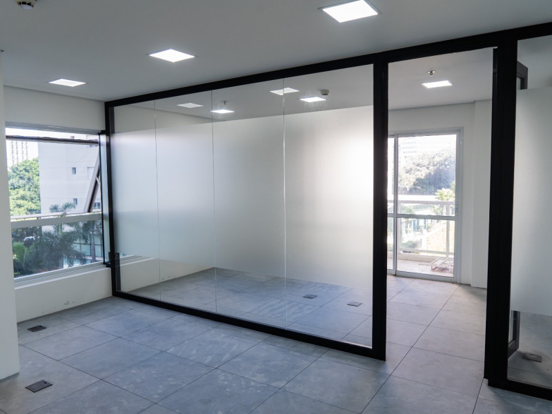 Comercial à venda Cidade Monções com 51m² e 1 quarto por R$ 690.000 - whatsapp-image-2024-06-24-at-152641-11.jpeg