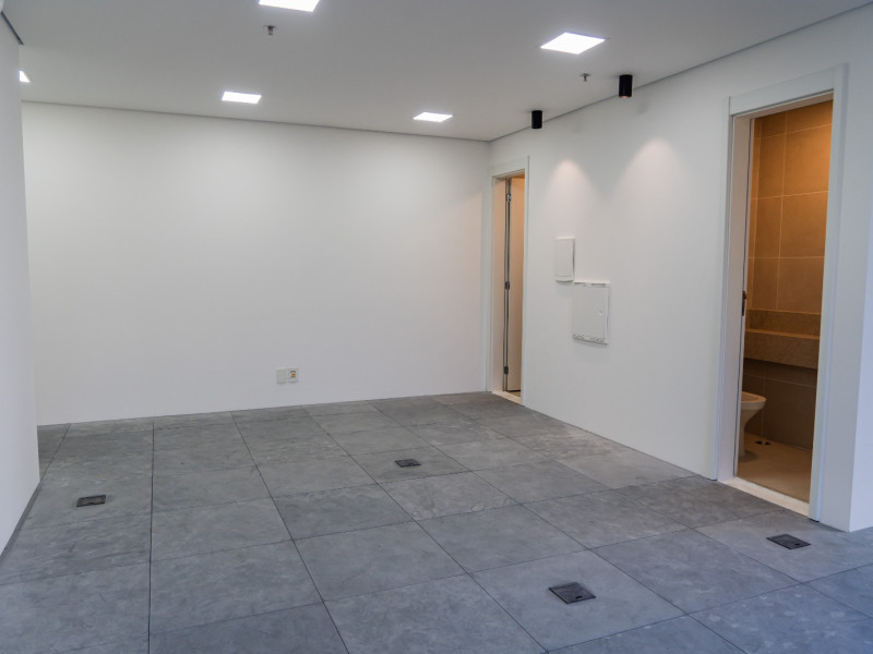 Comercial à venda Cidade Monções com 51m² e 1 quarto por R$ 690.000 - whatsapp-image-2024-06-24-at-152641-17.jpeg