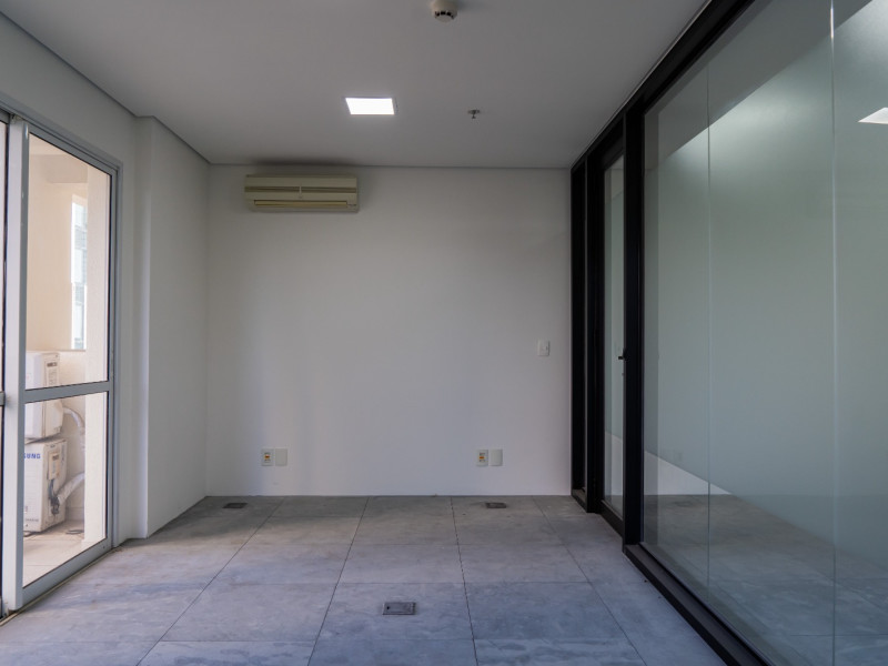 Comercial à venda Cidade Monções com 51m² e 1 quarto por R$ 690.000 - whatsapp-image-2024-06-24-at-152641-8.jpeg