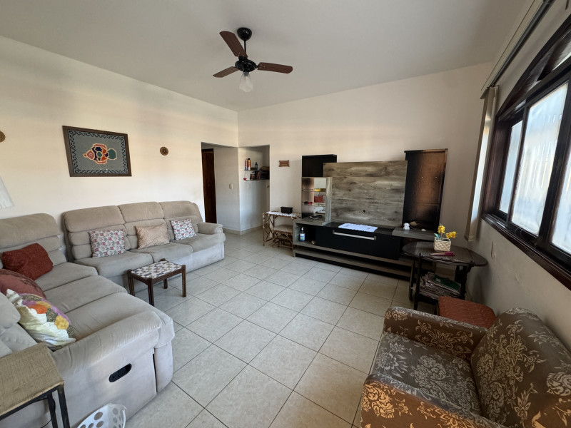 Casa à venda Jardim Imperador com 240m² e 4 quartos por R$ 690.000 - img-3686.JPG