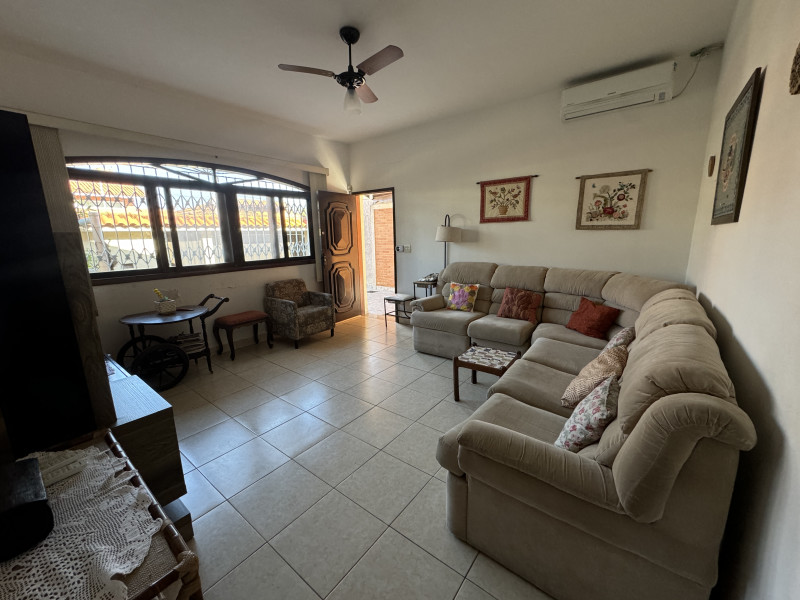 Casa à venda Jardim Imperador com 240m² e 4 quartos por R$ 690.000 - img-3687.JPG