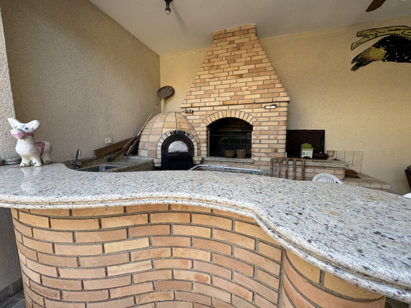 Casa à venda Jardim Imperador com 240m² e 4 quartos por R$ 690.000 - img-3710.JPG