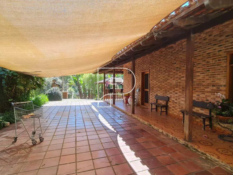 Chácara para alugar Vila Santo Antônio com 8000m² e 5 quartos por R$ 25.000 - 2b7da1fb1833af3b51f7d53b.jpg