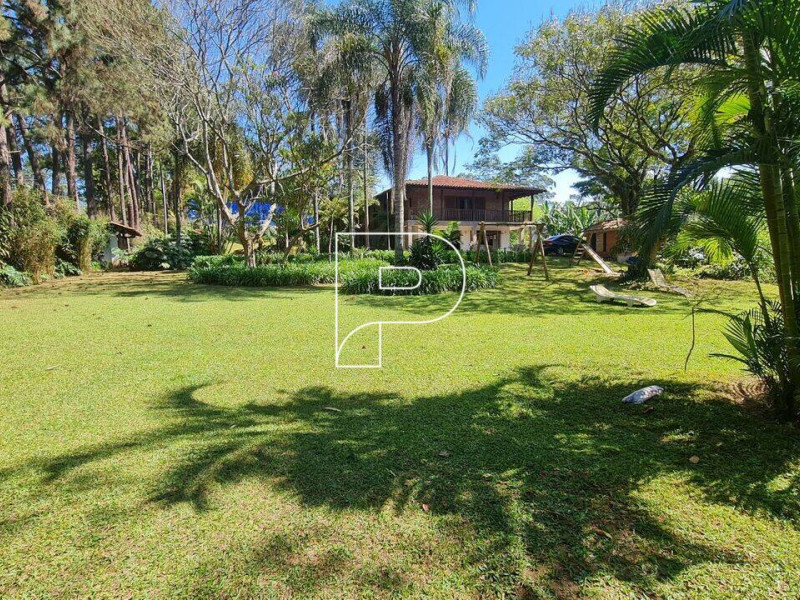 Chácara para alugar Vila Santo Antônio com 8000m² e 5 quartos por R$ 25.000 - 9678f85df5cb2cc0ae4d105a.jpg