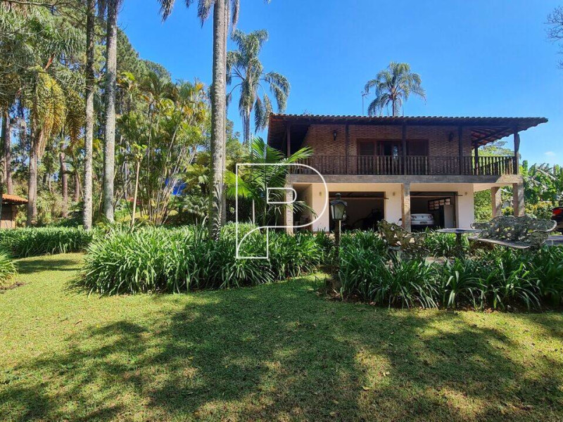 Chácara para alugar Vila Santo Antônio com 8000m² e 5 quartos por R$ 25.000 - a771d8ab61266e83f997cd9f.jpg