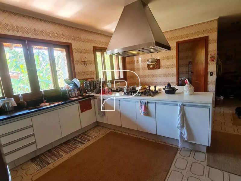 Chácara para alugar Vila Santo Antônio com 8000m² e 5 quartos por R$ 25.000 - ced3625b52718f18a9be0ae6.jpg