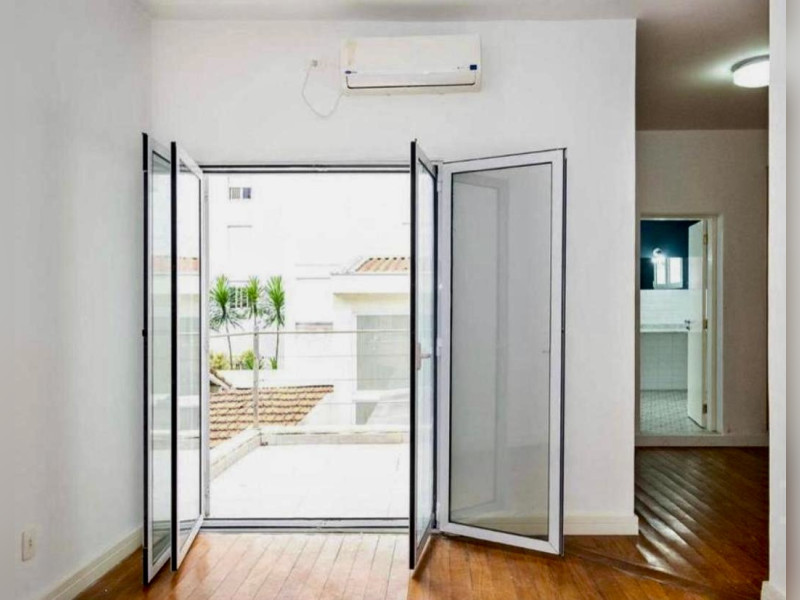 Casa à venda Jardim Paulista com 231m² e 3 quartos por R$ 4.450.000 - photo-2022-11-23-22-07-23-2.jpeg