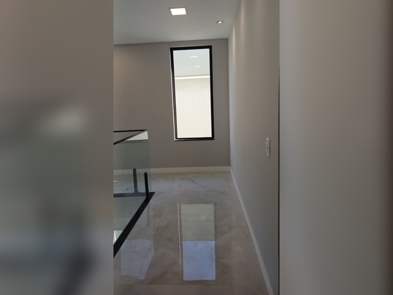 Casa de condomínio à venda Cajueiros (Itaipuaçu) com 191m² e 4 quartos por R$ 980.000 - img-20240723-wa0028.jpg