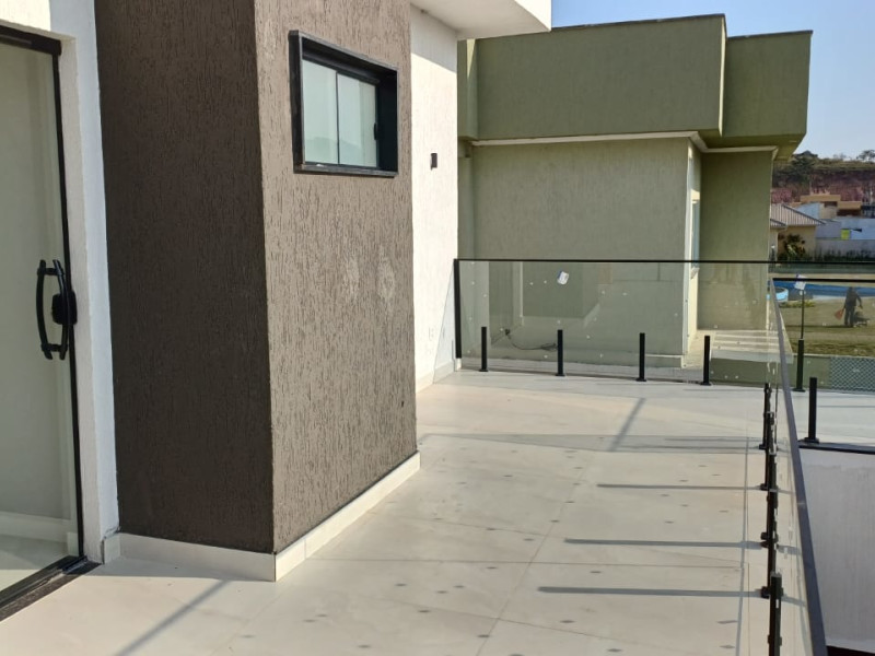 Casa de condomínio à venda Cajueiros (Itaipuaçu) com 191m² e 4 quartos por R$ 980.000 - img-20240723-wa0045.jpg