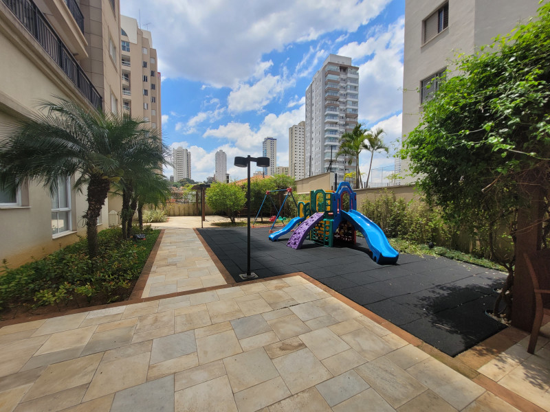 Apartamento à venda Vila Mariana com 70m² e 2 quartos por R$ 990.000 - parquinho.jpg