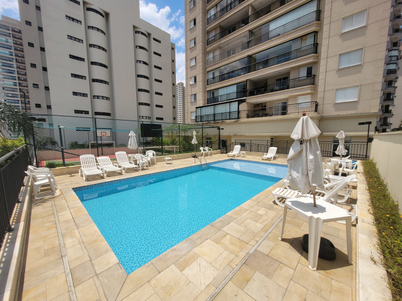 Apartamento à venda Vila Mariana com 70m² e 2 quartos por R$ 990.000 - piscina2.jpg