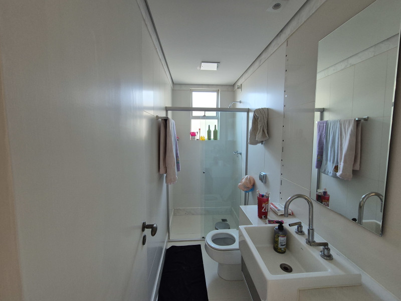 Apartamento à venda Coração de Jesus com 126m² e 4 quartos por R$ 1.000.000 - banhosocial1.jpg