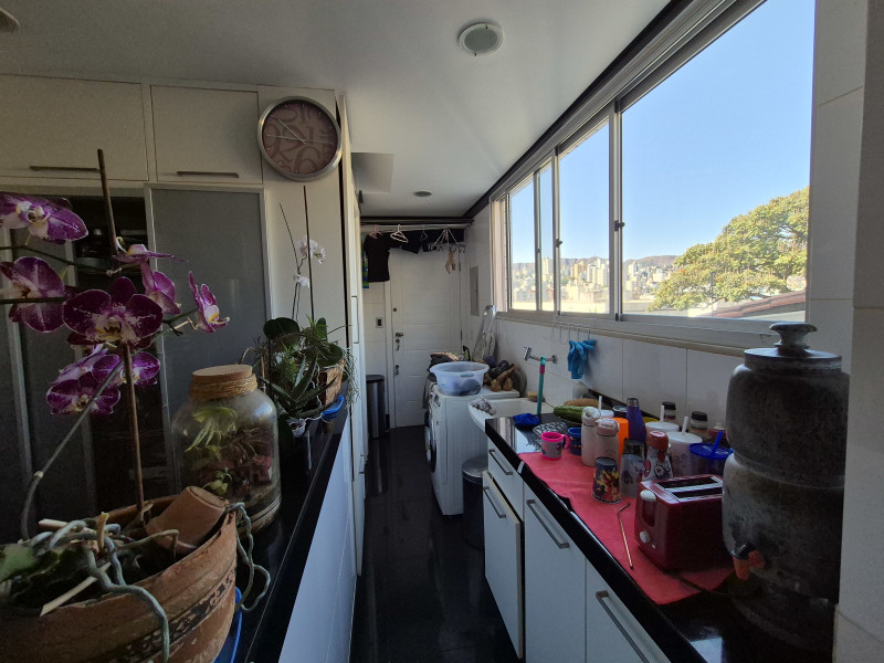 Apartamento à venda Coração de Jesus com 126m² e 4 quartos por R$ 1.000.000 - lavanderia1.jpg