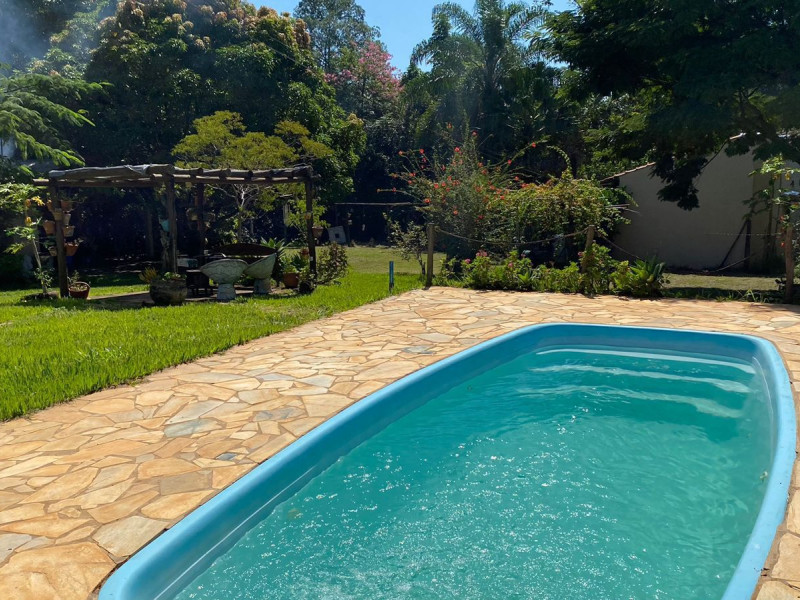 imóvel com 2116m² - Centro - Cajuru